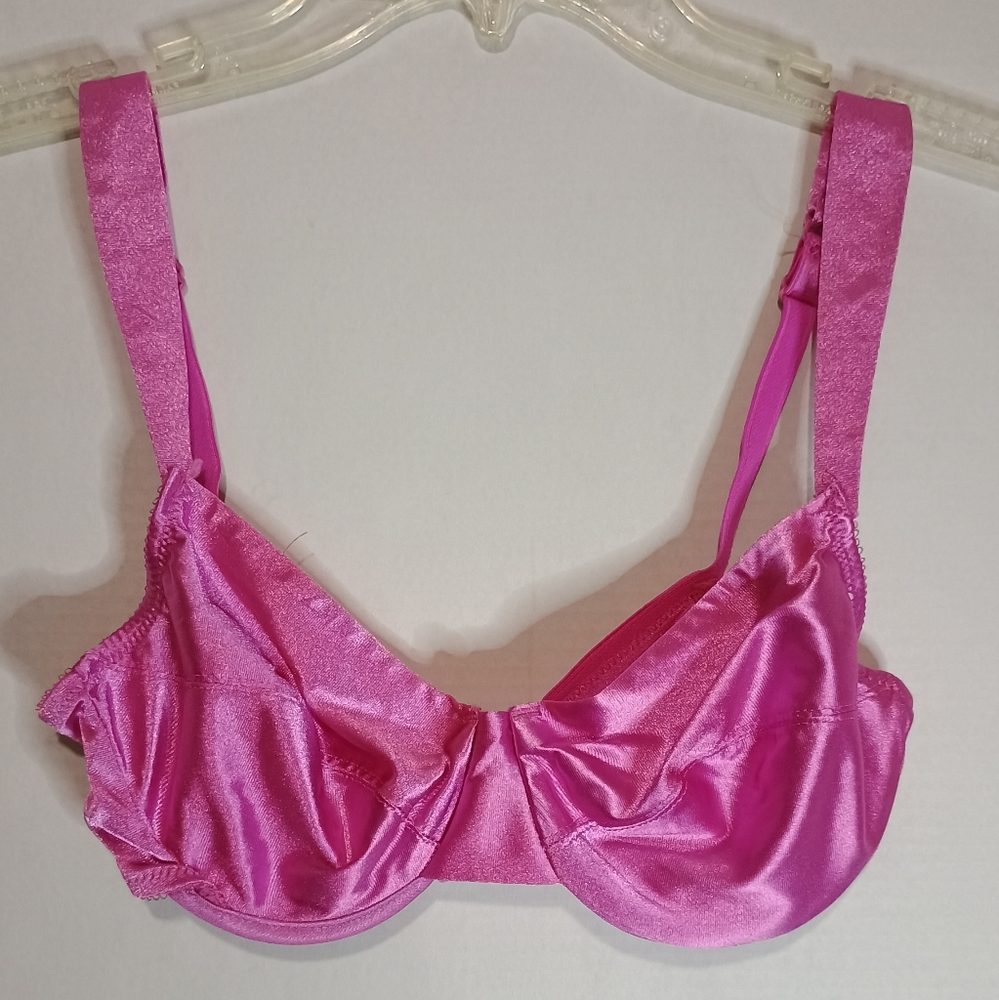 Kathy Ireland Shimmering Pink Bra